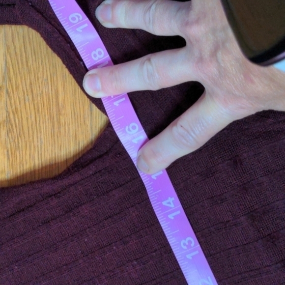 Rewind Small Maroon Sweater with‎ Lace Bottomed Fun Back Sweater - Picture 7 of 8